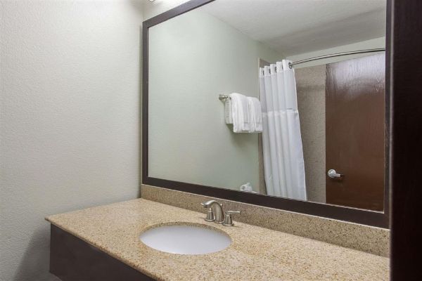 Hotel WYNDHAM GARDEN LAFAYETTE (Lafayette)